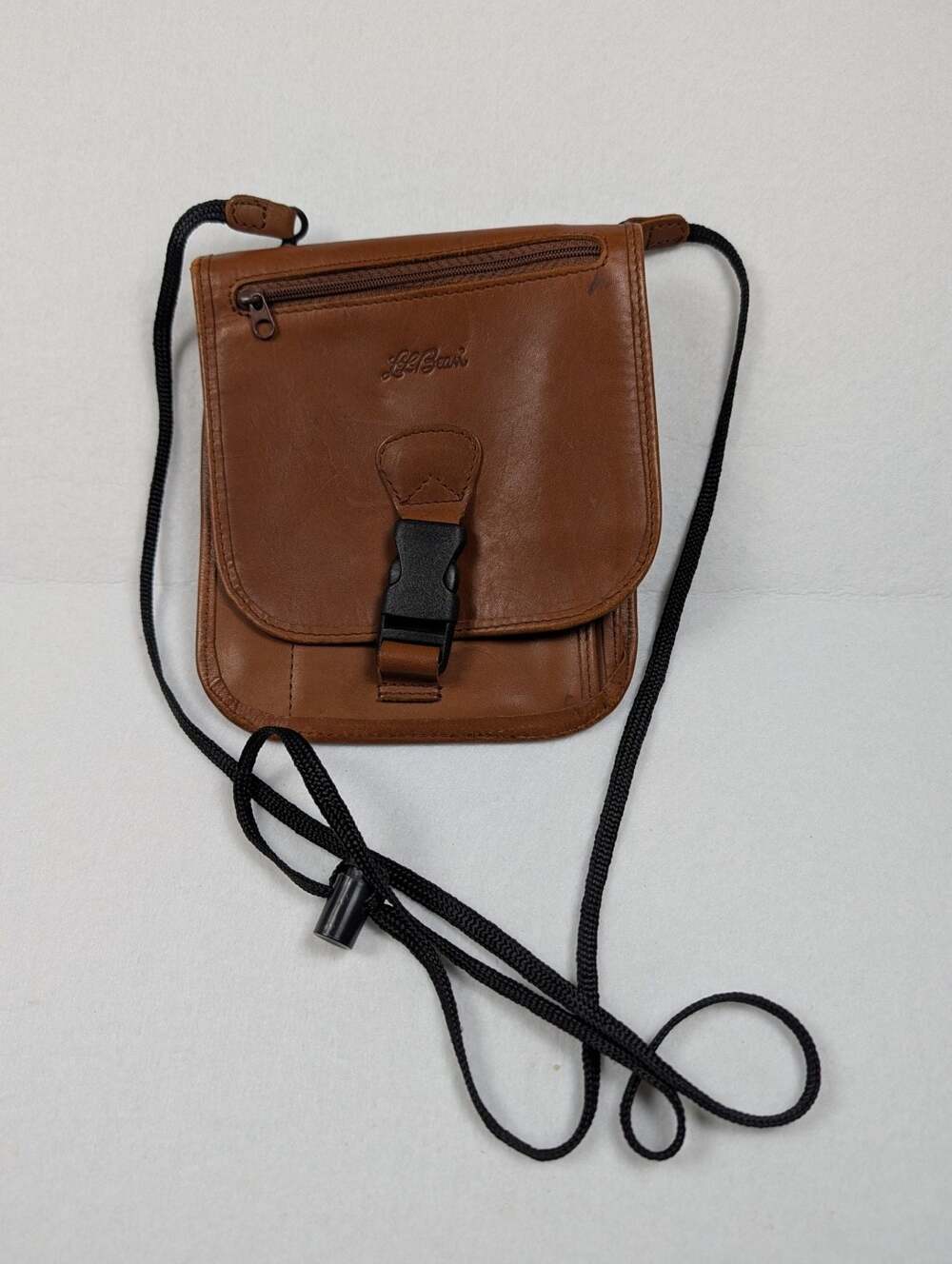 Vintage L.L. Bean Full Grain Leather Travel Crossbody Organizer